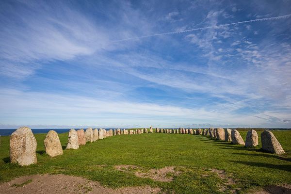 Bibikow, Walter 아티스트의 Southern Sweden-Kaseberga-Ales Stenar-Ales Stones-early peoples ritual site-600 AD작품입니다.